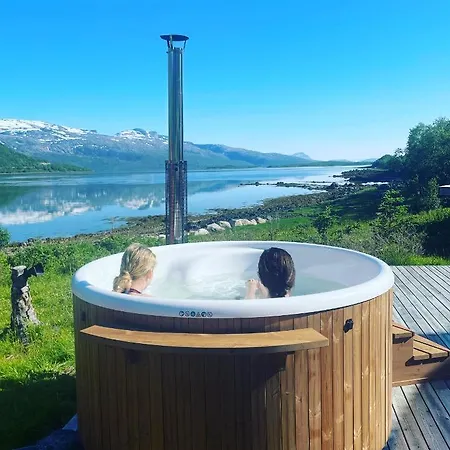 Lykkebu Fiskfjord *